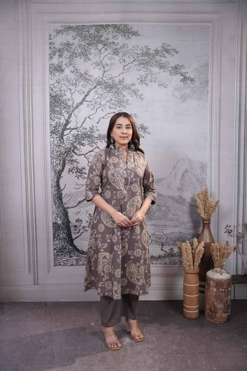 K 935 By Fashid 01 to 17 Series Designer Collection Beautiful Stylish Fancy Colorful Party Wear & Occasional Wear Pure cotton Embroidery Kurtis At Wholesale Price